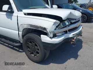 2006 Chevrolet Tahoe LT z VIN 1GNEC13Z36R169468, wystawiony jako IAAI lot #42329446 z przebiegiem 235 118 mil mil oraz . Historia ofert i sprzedaży dostępna na DreamBid. Obrazek 12.