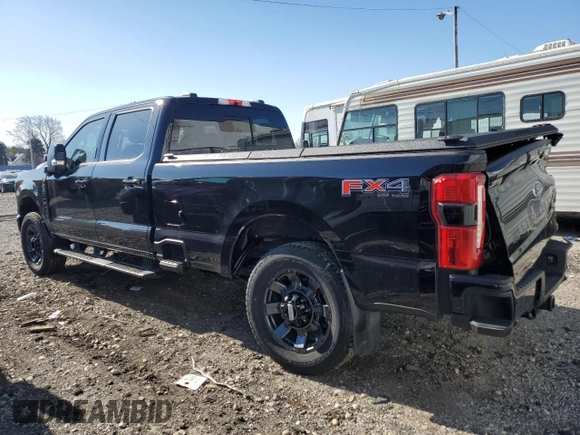 2024 Ford Super Duty F-250 SRW XL with VIN 1FT8W2BN0RED75067, listed as a Copart auction lot 44022895 with 15,870 mi miles and Salvage Title. Bid and sale history available at carsss.com. Image 2.