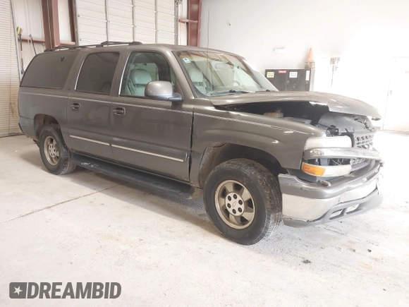 2001 Chevrolet Suburban LS with VIN 3GNEC16T21G222550, listed as a IAAI auction lot 41371629 with 261,681 mi miles. Bid and sale history available at carsss.com. Image 1.