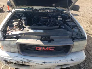2003 GMC Sonoma SLS with VIN 1GTDT19X338197296, listed as a Copart auction lot 69642934 with 160,155 mi miles and Salvage Title. Bid and sale history available at carsss.com. Image 11.
