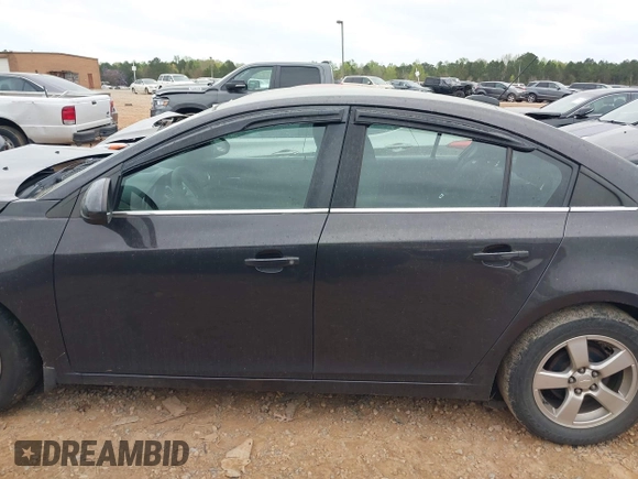 2015 Chevrolet Cruze LT with VIN 1G1PC5SB0F7189601, listed as a IAAI auction lot 41919013 with 167,617 mi miles and . Bid and sale history available at DreamBid. Image 14.