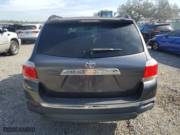 2013 Toyota Highlander with VIN 5TDZK3EH0DS110776, listed as a Copart auction lot 83633904 with 42,951 mi miles and Salvage Title. Bid and sale history available at carsss.com. Image 6.