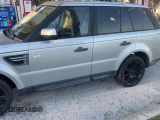 2010 Land Rover Range Rover Sport HSE with VIN SALSF2D48AA216585, listed as a Copart auction lot 89824845 with 83,767 mi miles and Clean title. Bid and sale history available at DreamBid. Image 11.