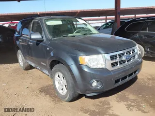 2008 Ford Escape Hybrid with VIN 1FMCU49HX8KB90001, listed as a IAAI auction lot 41558762 with 200,677 mi miles. Bid and sale history available at carsss.com. Image 1.