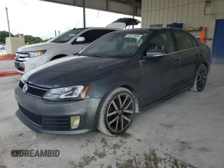 2013 Volkswagen Jetta Autobahn with VIN 3VW4A7AJ7DM414178, listed as a Copart auction lot 65675885 with 199,667 mi miles and Clean title. Bid and sale history available at DreamBid. Image 1.