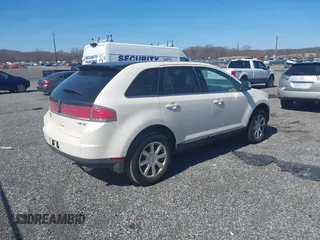 2007 Lincoln MKX with VIN 2LMDU68C37BJ22240, listed as a IAAI auction lot 41773667 with 191,570 mi miles. Bid and sale history available at carsss.com. Image 4.