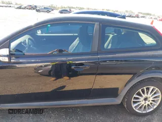 2010 Volvo C30 with VIN YV1672MK6A2178721, listed as a IAAI auction lot 41855907 with 137,362 mi miles and . Bid and sale history available at DreamBid. Image 14.