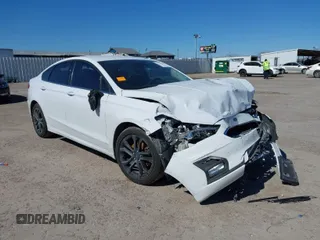 2020 Ford Fusion SE with VIN 3FA6P0HD4LR126174, listed as a IAAI auction lot 41723840 with 123,413 mi miles. Bid and sale history available at carsss.com. Image 1.
