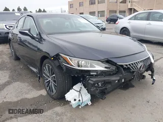 2024 Lexus ES with VIN 58ADA1C12RU050305, listed as a IAAI auction lot 41572729 with 4,771 mi miles. Bid and sale history available at carsss.com. Image 1.