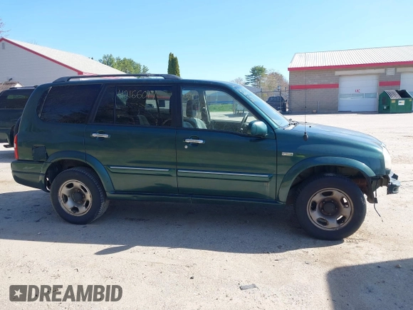 2002 Suzuki XL-7 Standard with VIN JS3TX92V124124409, listed as a IAAI auction lot 42166017 with 194,418 mi miles. Bid and sale history available at carsss.com. Image 14.