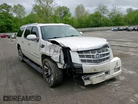 2011 Cadillac Escalade ESV Platinum Edition z VIN 1GYS4KEF5BR157831, wystawiony jako Copart lot #56680995 z przebiegiem 186 688 mil mil oraz Szkoda całkowita • Salvage title. Historia ofert i sprzedaży dostępna na DreamBid. Obrazek 15.