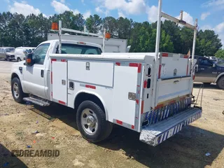 2008 Ford F-350 с VIN 1FDSF30568EB85539, выставлен на аукционе IAAI как лот 42207045 с пробегом 307 671 миль миль и . История ставок и продаж доступна на DreamBid. Изображение 3.