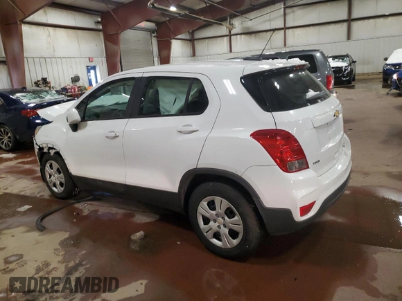 2017 Chevrolet Trax LS with VIN 3GNCJKSB8HL268661, listed as a Copart auction lot 44494765 with 88,376 mi miles and Clean Title. Bid and sale history available at carsss.com. Image 2.