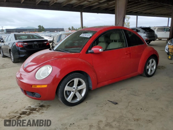 2007 Volkswagen New Beetle Coupe with VIN 3VWSW31C07M506935, listed as a Copart auction lot 53234105 with 87,856 mi miles and Clean Title. Bid and sale history available at carsss.com. Image 1.
