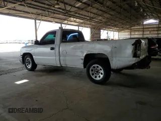 2005 Chevrolet Silverado 1500 Work Truck z VIN 1GCEC14X55Z234955, wystawiony jako Copart lot #58243335 z przebiegiem 311 753 mil mil oraz Szkoda całkowita • Salvage title. Historia ofert i sprzedaży dostępna na DreamBid. Obrazek 2.