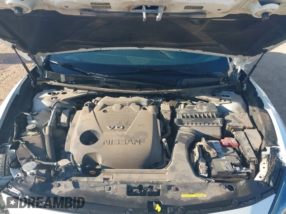 2020 Nissan Maxima SR with VIN 1N4AA6EVXLC365710, listed as a IAAI auction lot 40969464 with 74,320 mi miles and . Bid and sale history available at DreamBid. Image 10.