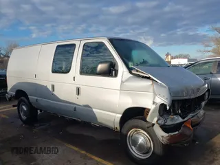 2002 Ford Econoline Cargo z VIN 1FTNE24L12HA32645, wystawiony jako IAAI lot #41865060 z przebiegiem 54 262 mil mil oraz . Historia ofert i sprzedaży dostępna na DreamBid. Obrazek 13.