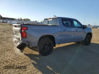 2024 Chevrolet Silverado 1500 RST with VIN 2GCUDEED7R1165236, listed as a Copart auction lot 50582385 with 7,333 mi miles and Salvage Title. Bid and sale history available at DreamBid. Image 3.