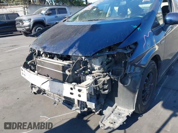 2015 Toyota Prius Four with VIN JTDKN3DUXF1937207, listed as a IAAI auction lot 41239892 with 162,140 mi miles and . Bid and sale history available at DreamBid. Image 18.
