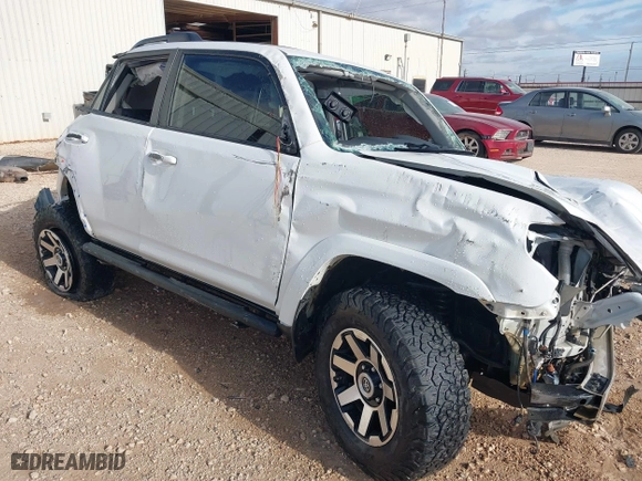 2019 Toyota 4Runner SR5 with VIN JTEBU5JR2K5616582, listed as a IAAI auction lot 41159029 with 1 mi miles. Bid and sale history available at carsss.com. Image 12.