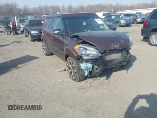 2012 Kia Soul + with VIN KNDJT2A6XC7422394, listed as a IAAI auction lot 41806315 with 165,268 mi miles. Bid and sale history available at carsss.com. Image 1.