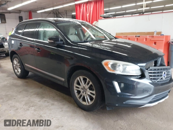 2015 Volvo XC60 T5 z VIN YV4612RK5F2632557, wystawiony jako IAAI lot #42257821 z przebiegiem 151 372 mil mil oraz . Historia ofert i sprzedaży dostępna na DreamBid. Obrazek 1.