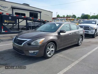 2014 Nissan Altima SV with VIN 1N4AL3APXEC134101, listed as a IAAI auction lot 42102731 with 178,791 mi miles and . Bid and sale history available at DreamBid. Image 2.