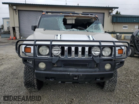 2005 Hummer H2 SUV with VIN 5GRGN23U85H119139, listed as a Copart auction lot 48065745 with 178,449 mi miles and Salvage Title. Bid and sale history available at carsss.com. Image 5.