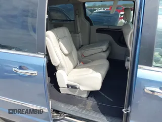 2011 Chrysler Town & Country Limited with VIN 2A4RR6DG0BR716004, listed as a IAAI auction lot 41885649 with 235,612 mi miles. Bid and sale history available at carsss.com. Image 8.