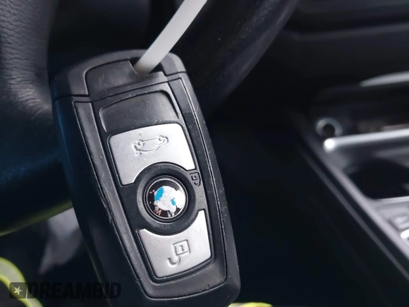 2013 BMW 3 Series 328i xDrive with VIN WBA3B5G56DNS05222, listed as a IAAI auction lot 42351739 with 98,399 mi miles and . Bid and sale history available at DreamBid. Image 11.