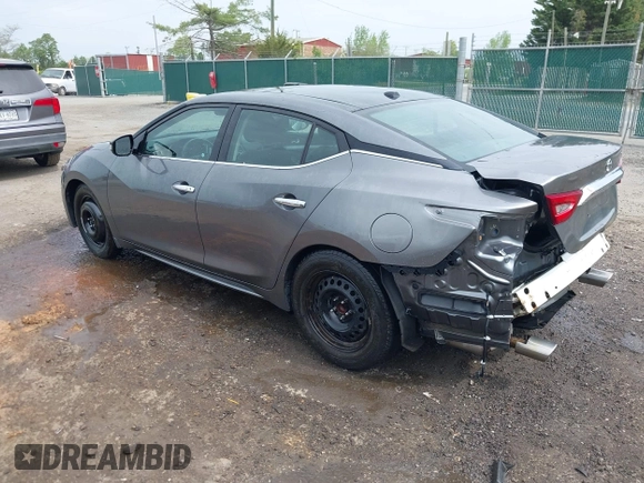 2017 Nissan Maxima SR with VIN 1N4AA6AP9HC439777, listed as a IAAI auction lot 42102836 with 82,396 mi miles and . Bid and sale history available at DreamBid. Image 3.
