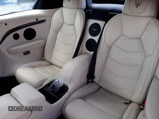 2018 Maserati GranTurismo Sport с VIN ZAM45VMAXJ0273429, выставлен на аукционе Copart как лот 62010052 с пробегом 9 980 миль миль и . История ставок и продаж доступна на DreamBid. Изображение 6.