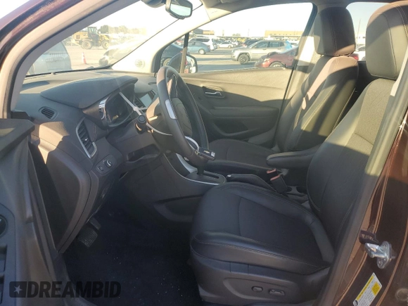 2021 Chevrolet Trax LT with VIN KL7CJPSM1MB365880, listed as a Copart auction lot 86573954 with 4,960 mi miles and Salvage title. Bid and sale history available at DreamBid. Image 7.