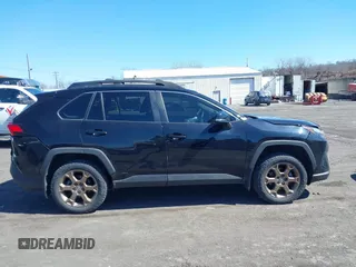 2023 Toyota RAV4 Hybrid XLE with VIN 2T3UWRFV6PW184454, listed as a IAAI auction lot 41903018 with 24,632 mi miles. Bid and sale history available at carsss.com. Image 13.