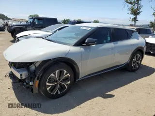2022 Kia EV6 Wind z VIN KNDC34LA5N5068577, wystawiony jako Copart lot #55788685 z przebiegiem 22 481 mil mil oraz Szkoda całkowita • Salvage title. Historia ofert i sprzedaży dostępna na DreamBid. Obrazek 1.