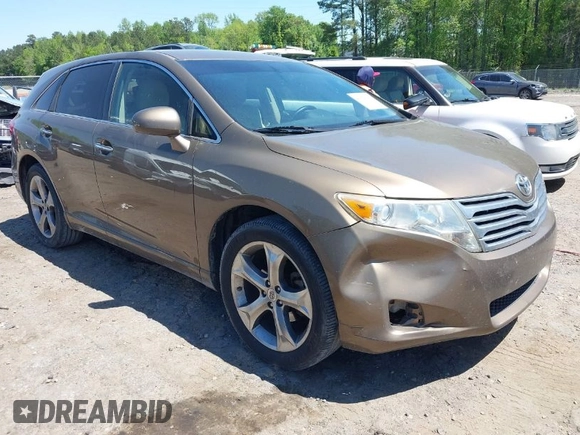 2010 Toyota Venza with VIN 4T3ZK3BB5AU027340, listed as a IAAI auction lot 41974383 with 261,430 mi miles. Bid and sale history available at carsss.com. Image 1.