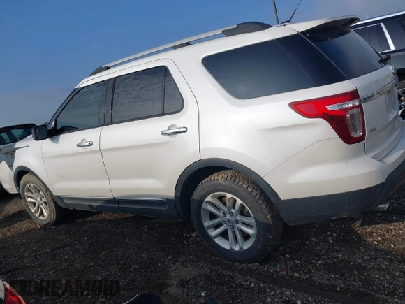 2013 Ford Explorer XLT with VIN 1FM5K7D97DGC88108, listed as a IAAI auction lot 42180147 with 156,905 mi miles and . Bid and sale history available at carsss.com. Image 14.
