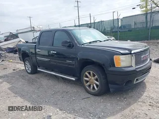2008 GMC Sierra Denali z VIN 2GTEK638681161702, wystawiony jako IAAI lot #42078538 z przebiegiem Nie podano mil oraz . Historia ofert i sprzedaży dostępna na DreamBid. Obrazek 1.