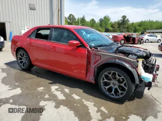 2015 Chrysler 300 S with VIN 2C3CCABG4FH868001, listed as a Copart auction lot 53680455 with 44,283 mi miles and Salvage Title. Bid and sale history available at DreamBid. Image 4.