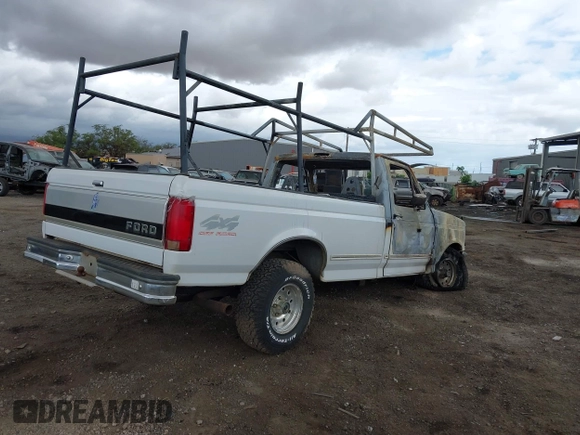 1996 Ford F-150 with VIN 1FTEF14H9TNA12410, listed as a IAAI auction lot 40016268 with 1 mi miles. Bid and sale history available at carsss.com. Image 4.
