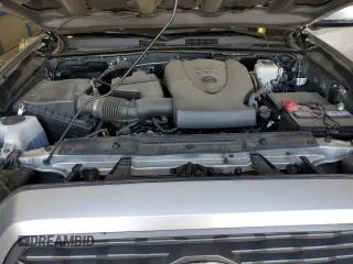 2023 Toyota Tacoma SR5 z VIN 3TMDZ5BNXPM165719, wystawiony jako Copart lot #58256035 z przebiegiem 13 681 mil mil oraz Szkoda całkowita • Salvage title. Historia ofert i sprzedaży dostępna na DreamBid. Obrazek 11.