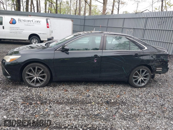 2015 Toyota Camry XLE with VIN 4T1BF1FK9FU098724, listed as a IAAI auction lot 42190809 with 181,605 mi miles and . Bid and sale history available at DreamBid. Image 14.