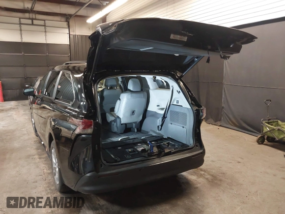 2023 Toyota Sienna XLE with VIN 5TDJSKFC7PS094770, listed as a IAAI auction lot 42146613 with 72,668 mi miles and . Bid and sale history available at DreamBid. Image 3.