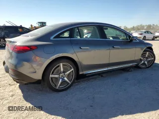 2023 Mercedes-Benz EQE 350+ z VIN W1KEG2BB1PF015017, wystawiony jako Copart lot #81101714 z przebiegiem 8 119 mil mil oraz Szkoda całkowita • Salvage title. Historia ofert i sprzedaży dostępna na DreamBid. Obrazek 3.