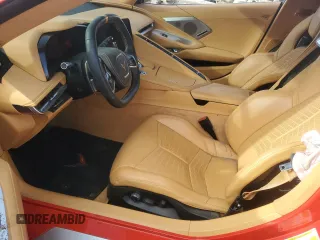 2021 Chevrolet Corvette 3LT z VIN 1G1YC2D4XM5100398, wystawiony jako Copart lot #49331985 z przebiegiem 8 800 mil mil oraz Szkoda całkowita • Salvage title. Historia ofert i sprzedaży dostępna na DreamBid. Obrazek 7.