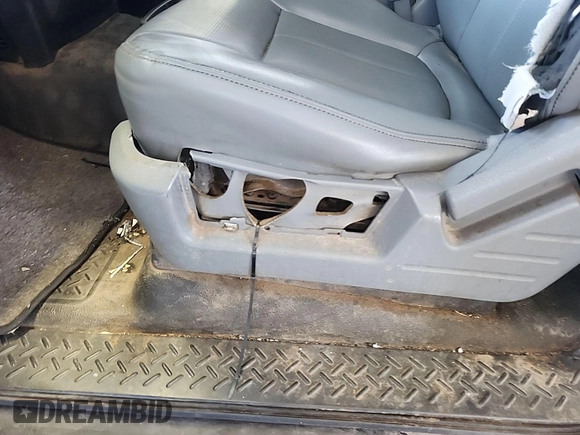 2014 Ford F-150 XL with VIN 1FTEX1CM9EKE58055, listed as a IAAI auction lot 42677815 with 174,052 mi miles and . Bid and sale history available at DreamBid. Image 10.