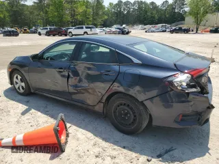 2017 Honda Civic LX z VIN 19XFC2F55HE026662, wystawiony jako Copart lot #55019905 z przebiegiem 81 075 mil mil oraz Szkoda całkowita • Salvage title. Historia ofert i sprzedaży dostępna na DreamBid. Obrazek 2.