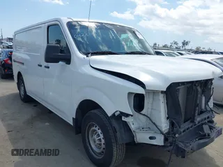 2013 Nissan NV S z VIN 1N6BF0KL0DN110163, wystawiony jako IAAI lot #42244509 z przebiegiem 135 419 mil mil oraz . Historia ofert i sprzedaży dostępna na DreamBid. Obrazek 1.