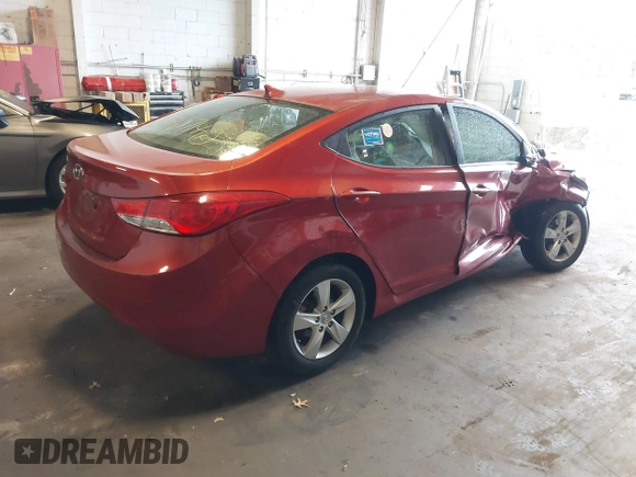 2011 Hyundai Elantra Limited z VIN KMHDH4AE7BU098771, wystawiony jako IAAI lot #41681747 z przebiegiem 69 455 mil mil oraz . Historia ofert i sprzedaży dostępna na DreamBid. Obrazek 4.