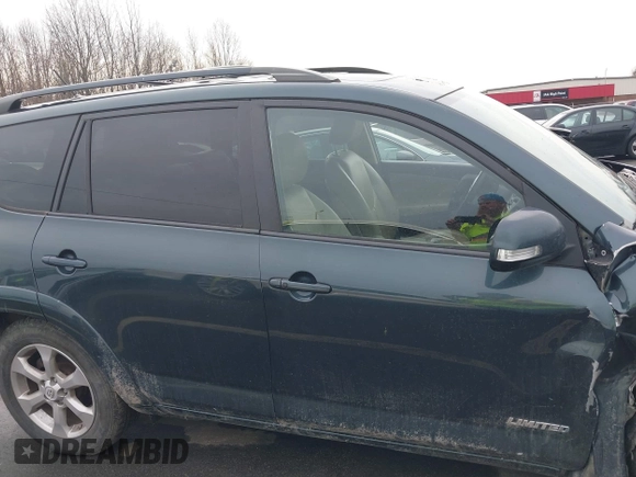 2009 Toyota RAV4 Ltd with VIN 2T3BK31V19W009572, listed as a IAAI auction lot 41475290 with 186,164 mi miles. Bid and sale history available at carsss.com. Image 13.